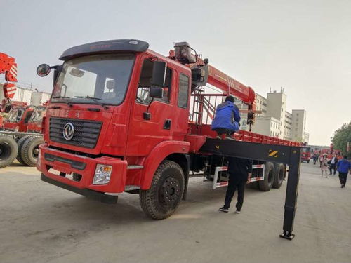 許昌隨車吊制造廠 專業(yè)品質，助您起重無憂